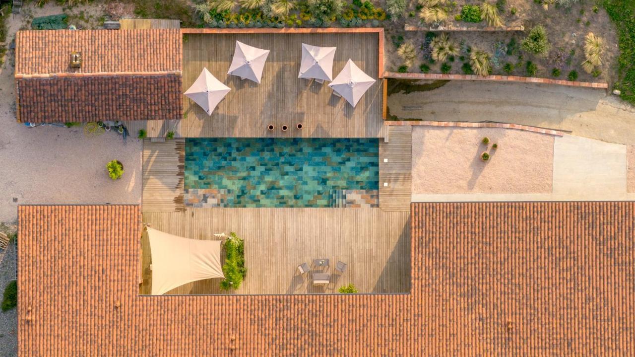 Escons Domaine De Charme Hotel Saint-Sulpice-sur-Leze Exterior photo